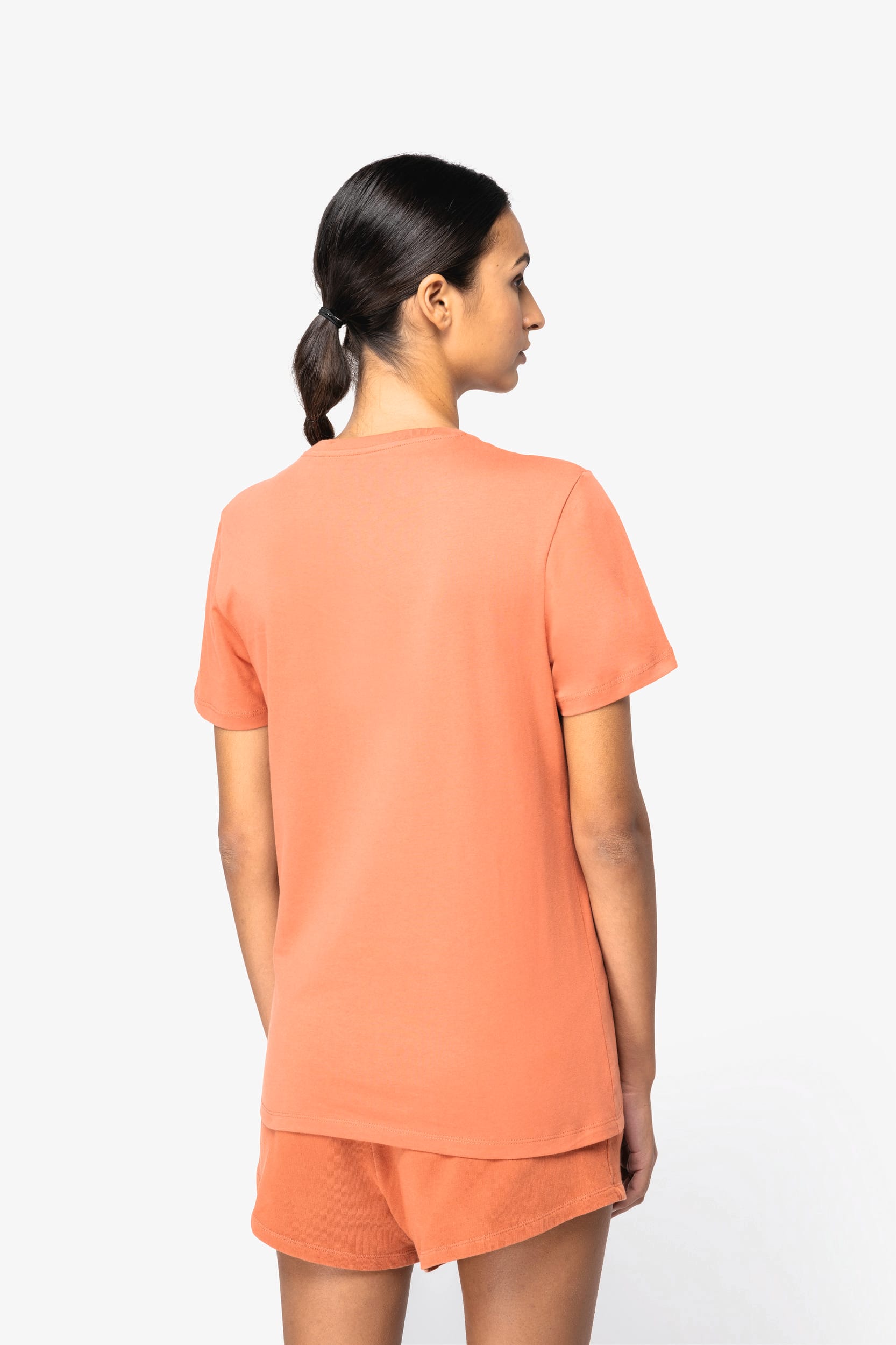 T-shirt écoresponsable unisexe – Image 50
