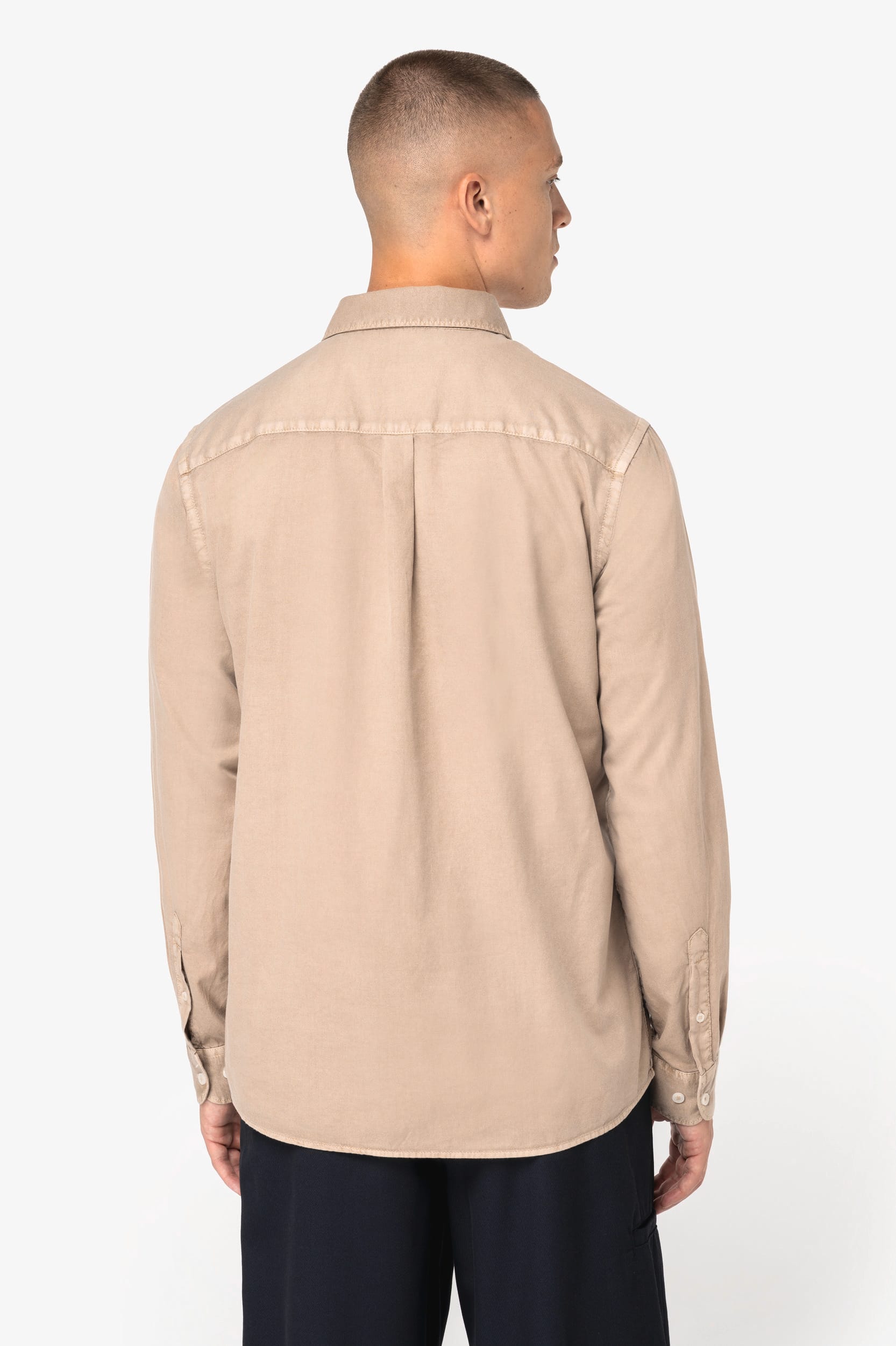 Chemise écoresponsable délavée homme – Image 23