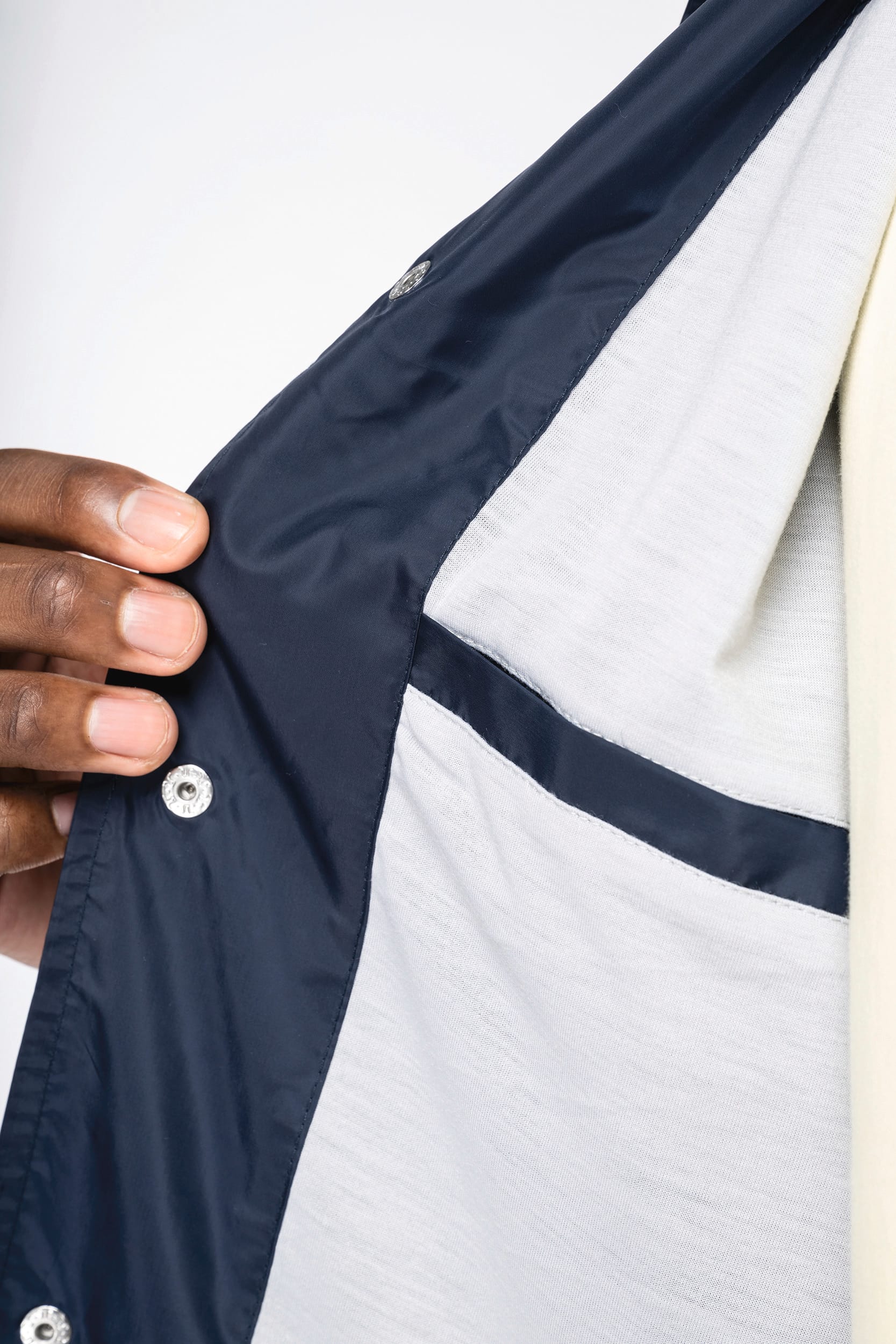 Veste écoresponsable coupe-vent unisexe – Image 20